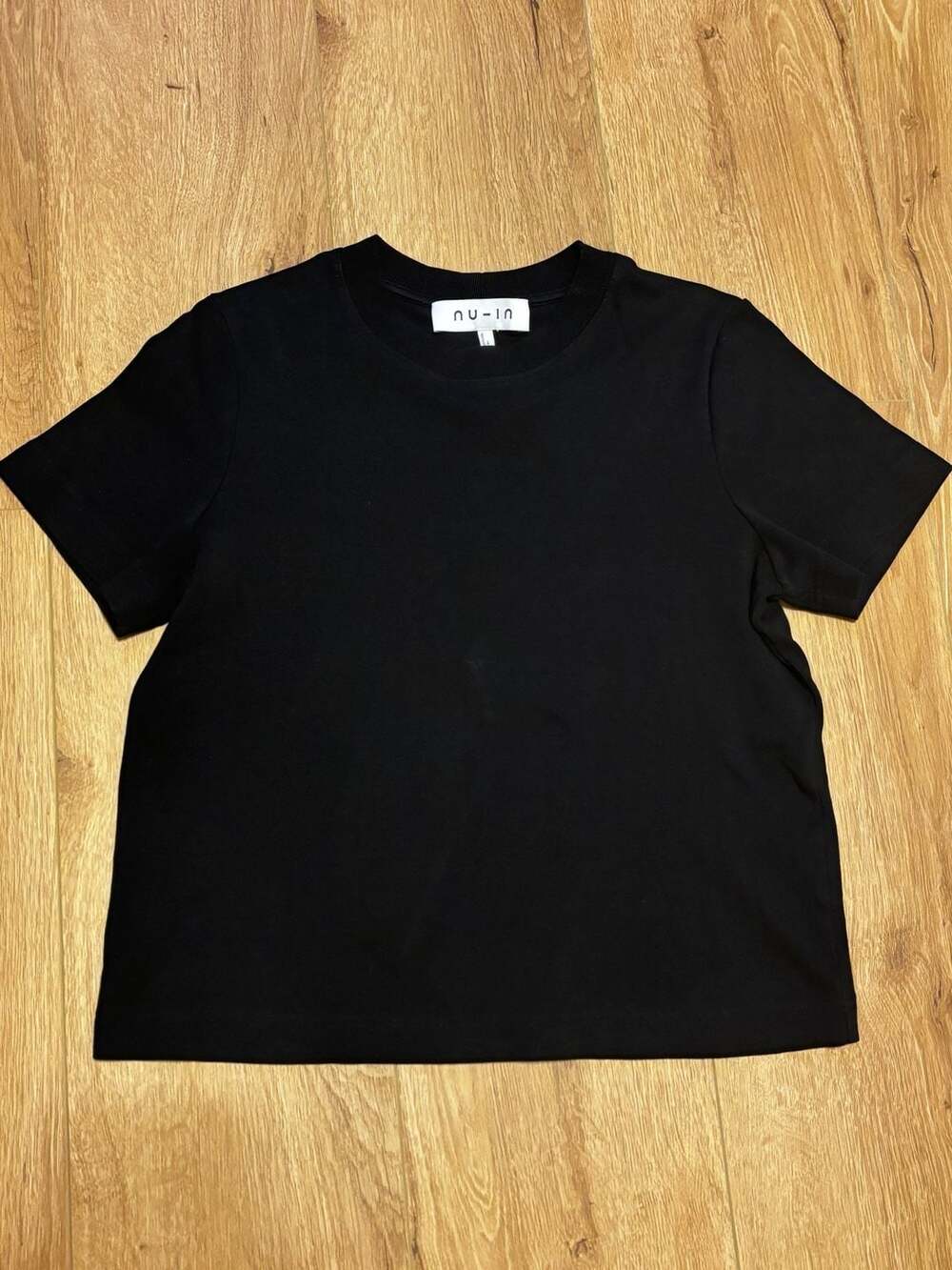 nu-in Women's Black Short Sleeve Crewneck T-Shirt Size S